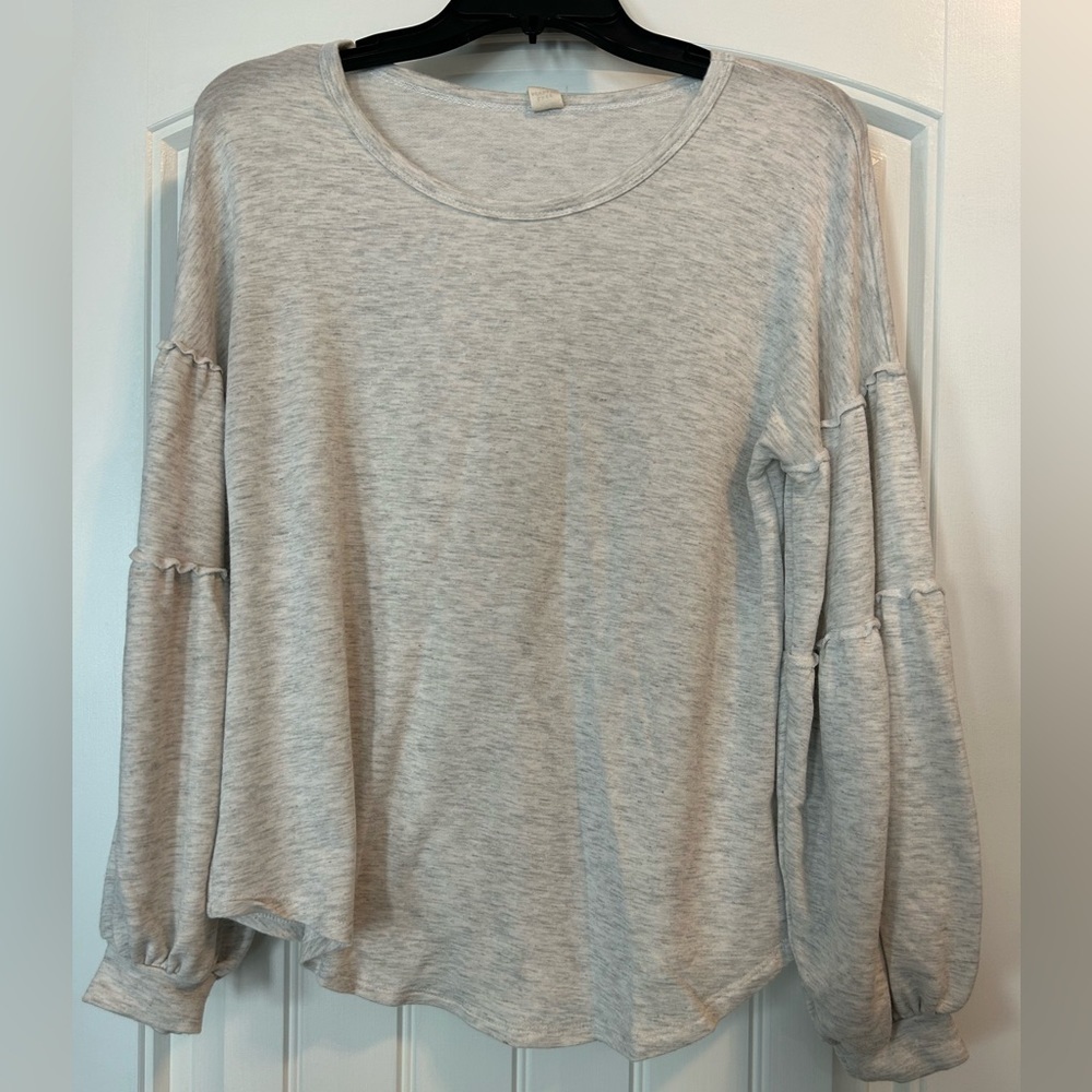 Lazy Sundays Heather Gray Soft Lightweight Sweater Size Small